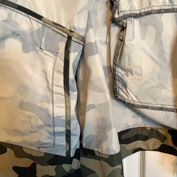 Zara Cropped windbreaker - Picture 4 of 6